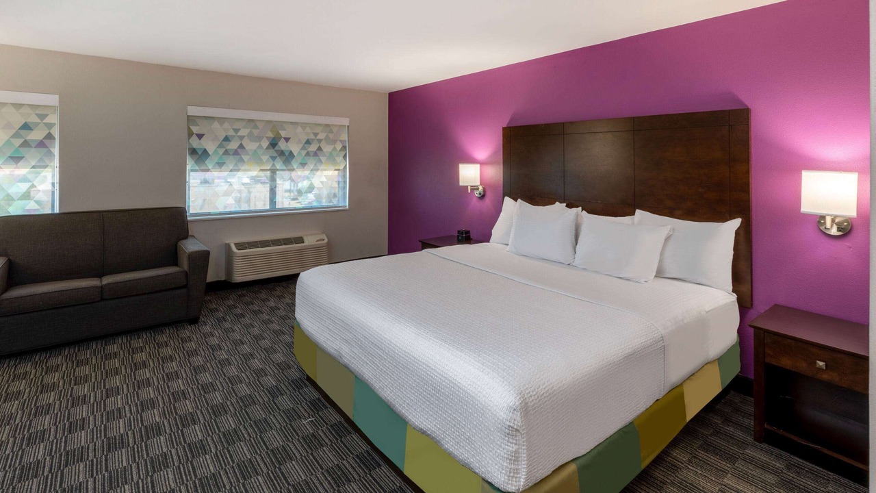 Photo of Bedroom in Brookhollow