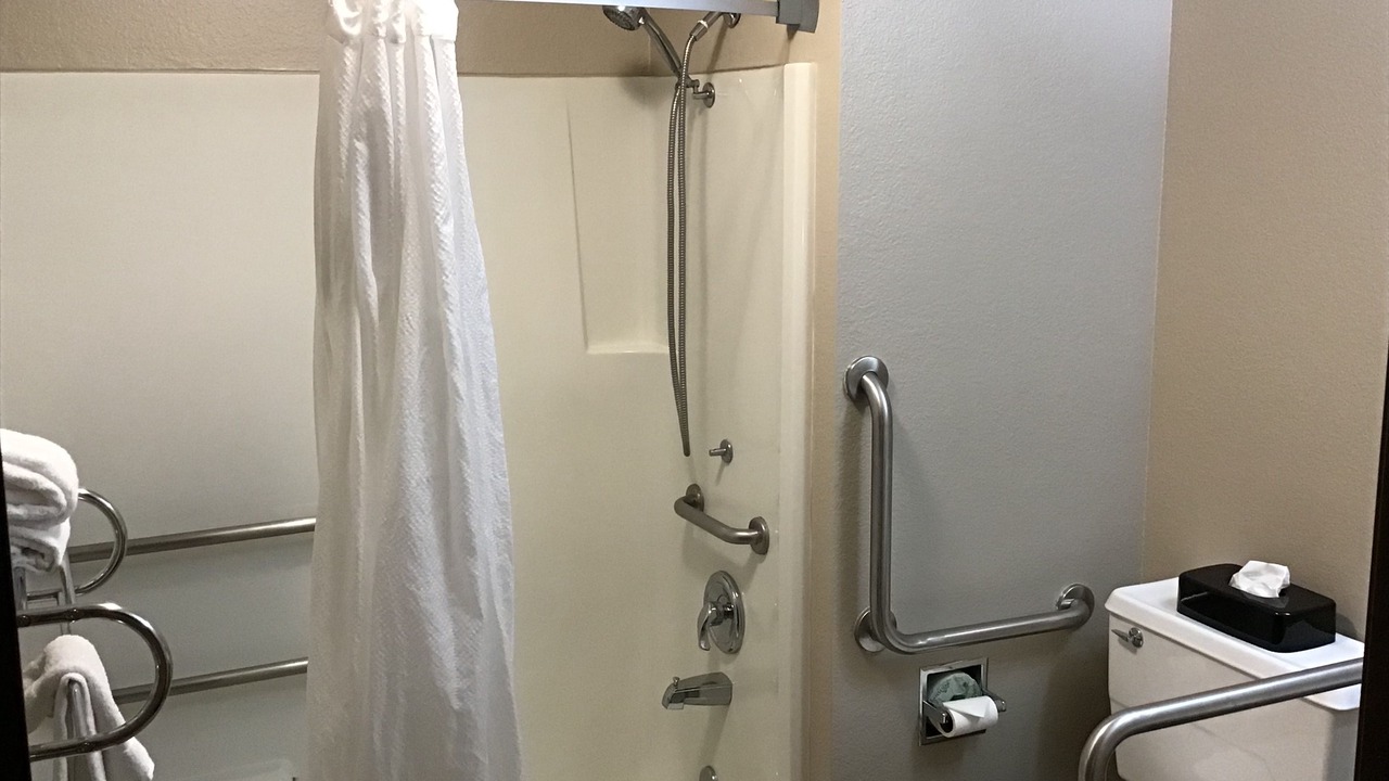 Photo of Bathroom in Dillon