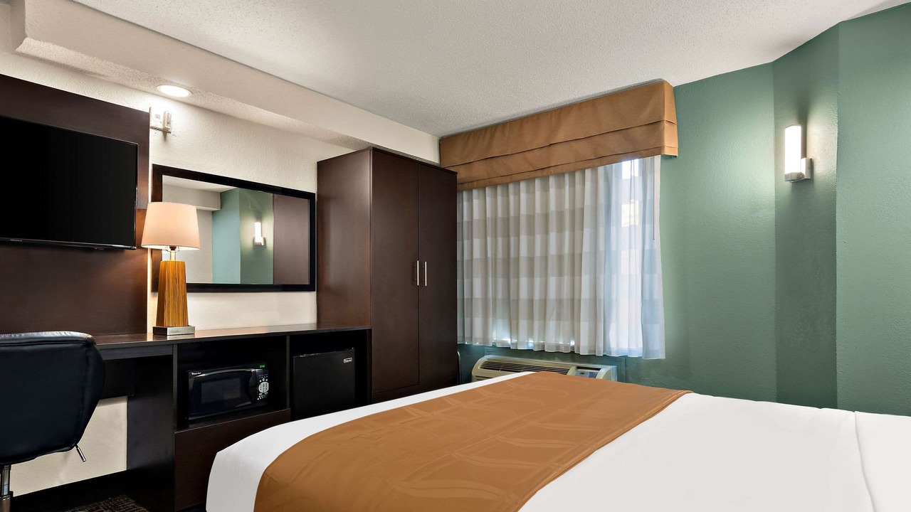 Photo of Bedroom in Raleigh