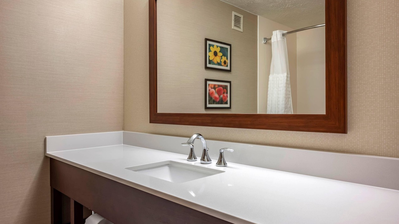 Photo of Bedroom in State College