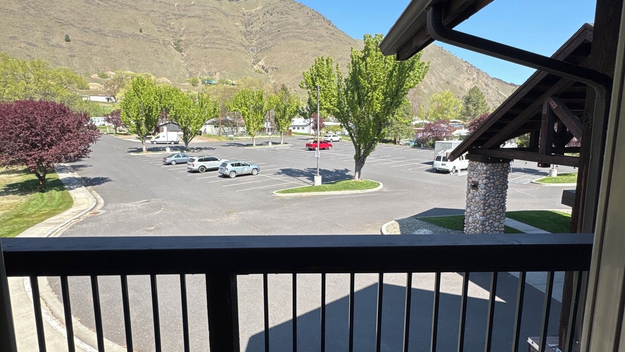 Photo of Patio Balcony in Riggins
