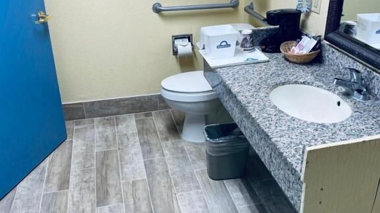 Photo of Bathroom in Barnwell
