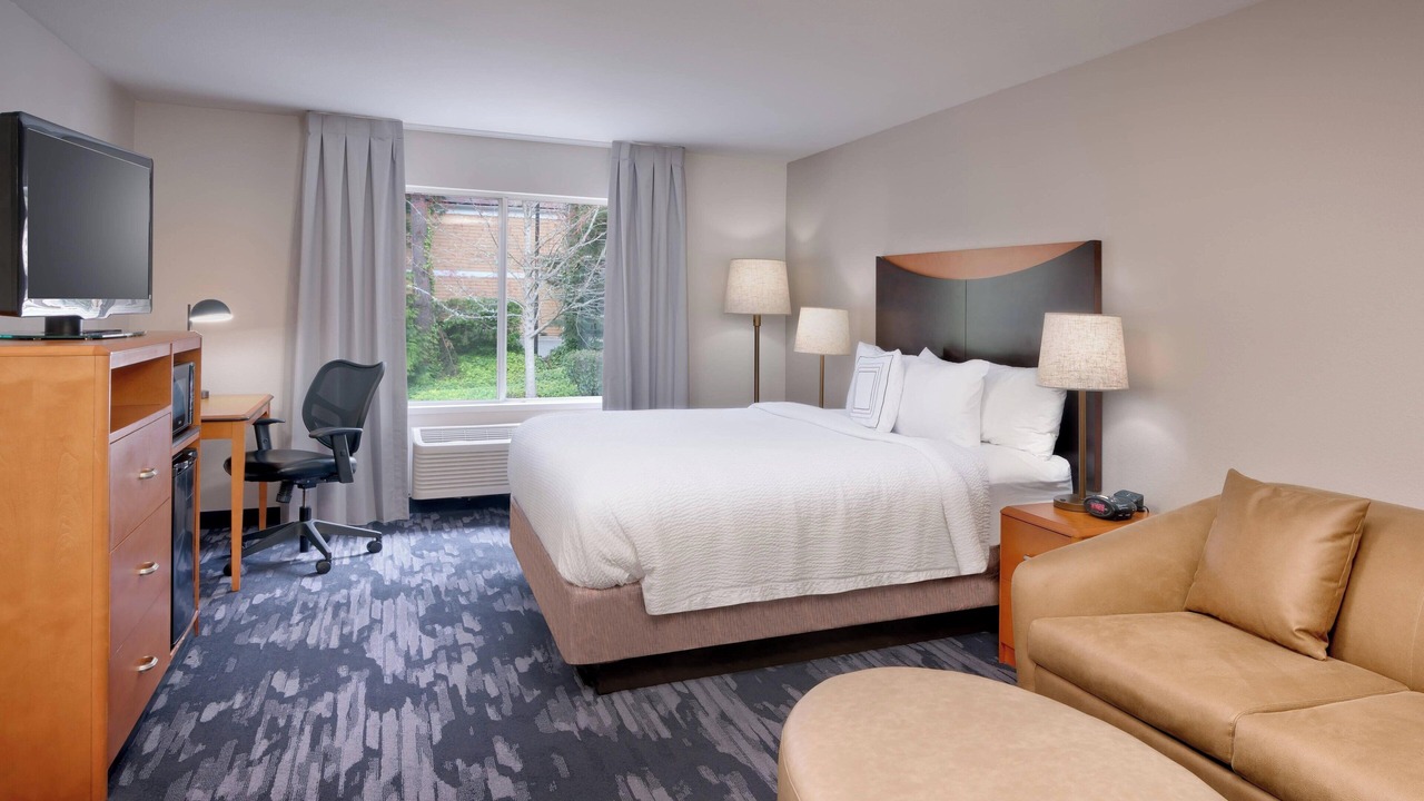 Photo of Bedroom in Bridle Trails