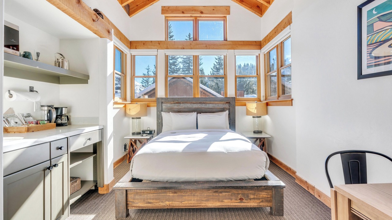 Photo of Bedroom in Sundance