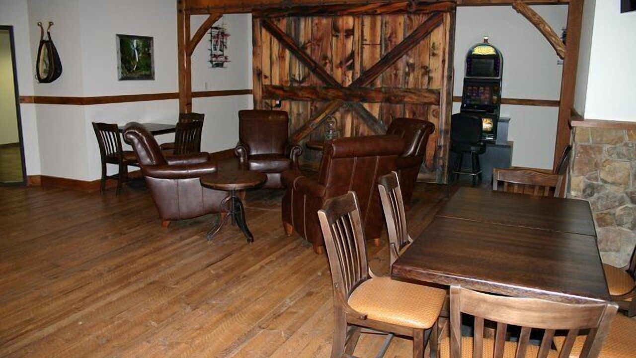 Photo of Others in Bynum