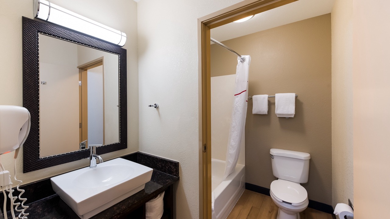 Photo of Bathroom in Downtown Columbus