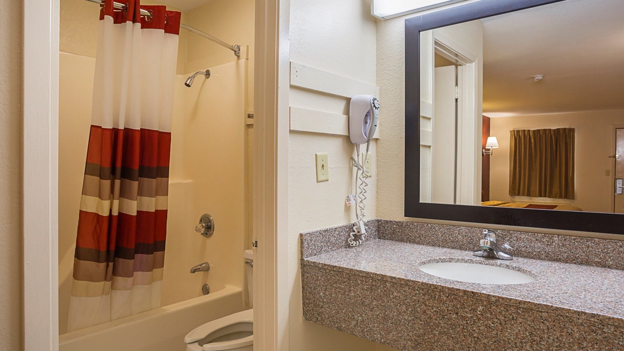 Photo of Bathroom in West Memphis