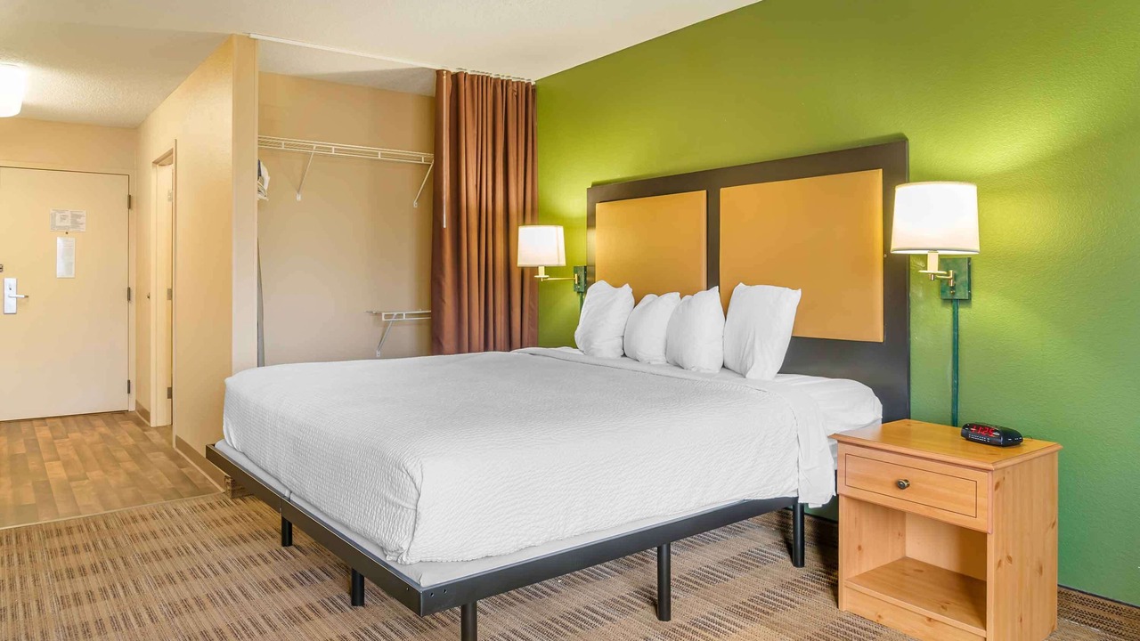 Photo of Bedroom in Auburn Hills