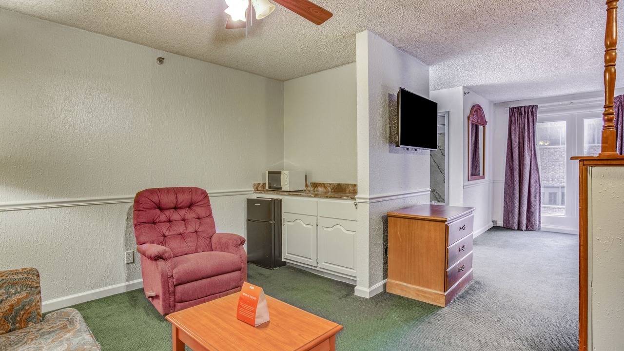 Photo of Bedroom in South Tulsa