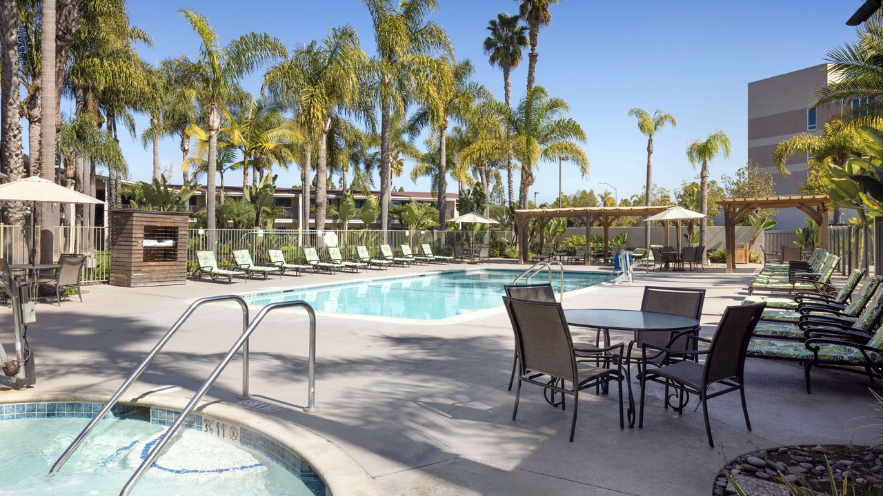 Photo of Outdoor in Roseville - Fleet Ridge