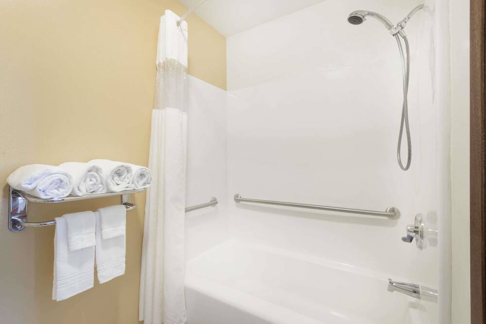 Photo of Bathroom in Worland