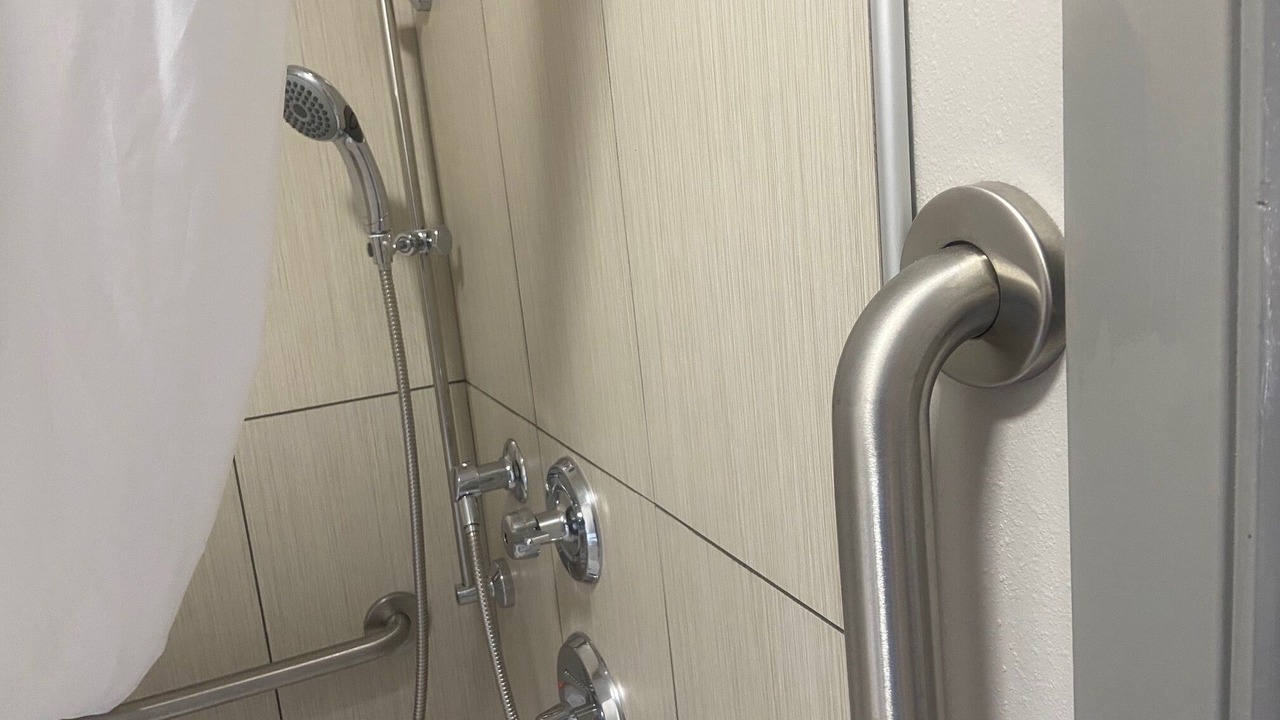 Photo of Bathroom in Worland