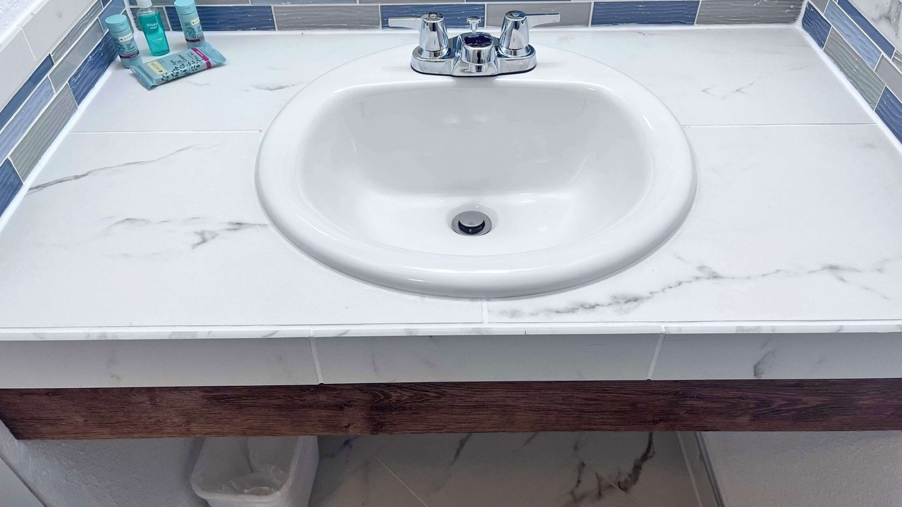 Photo of Bathroom in Glendive