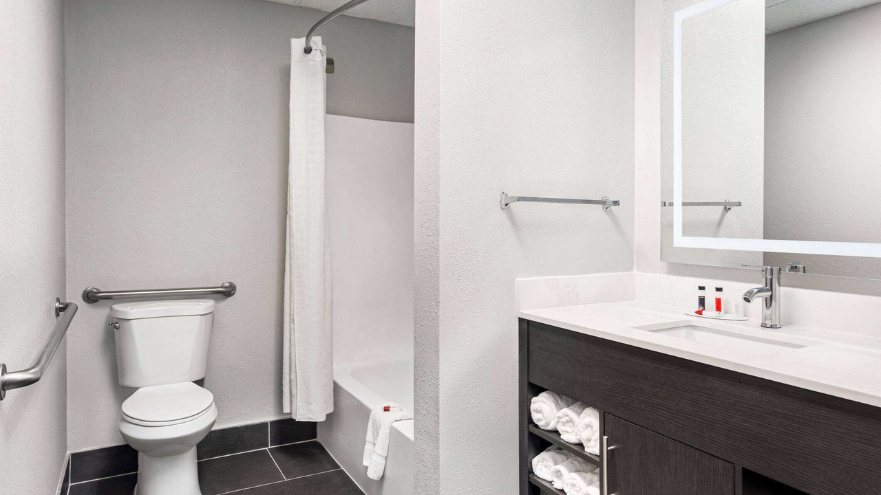 Photo of Bathroom in Chillicothe
