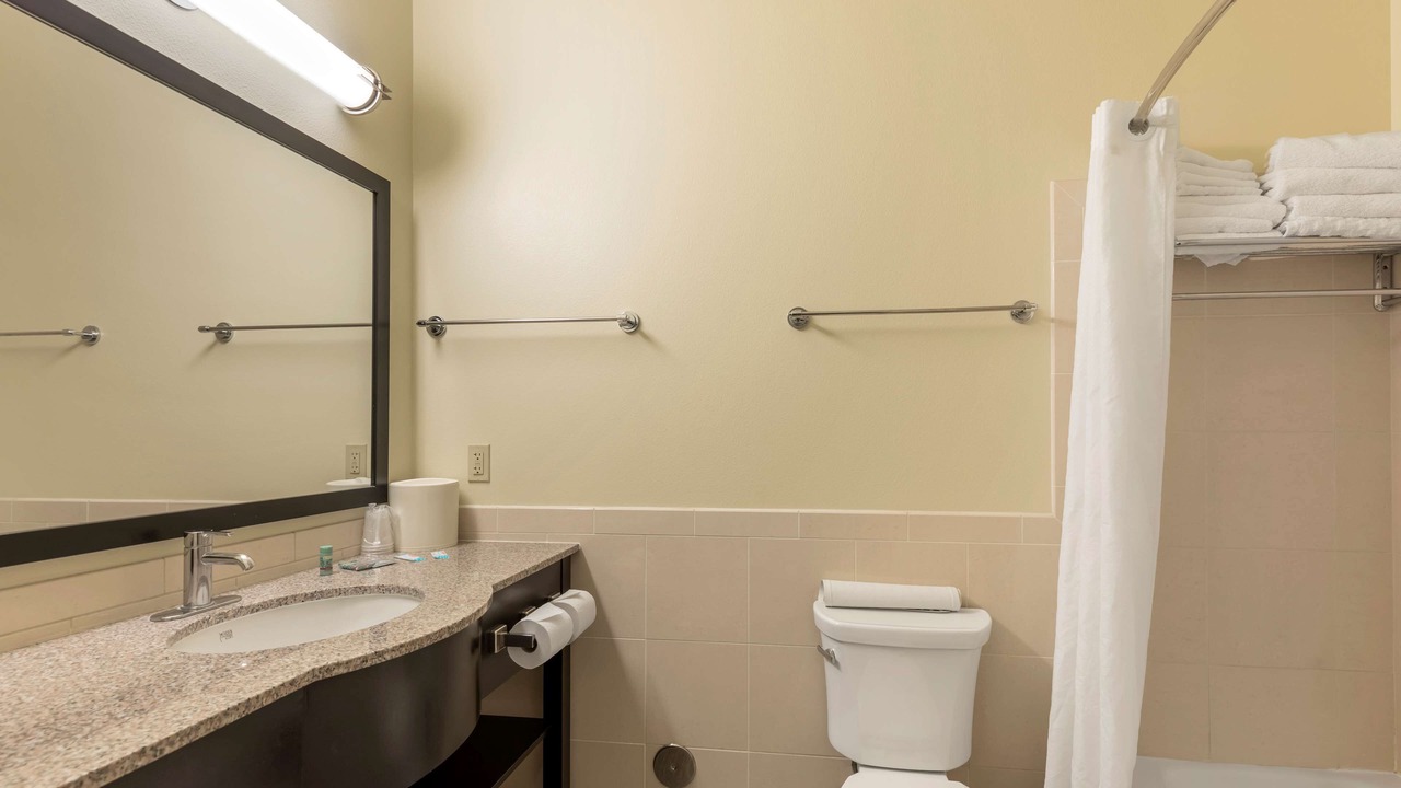 Photo of Bathroom in Lusk
