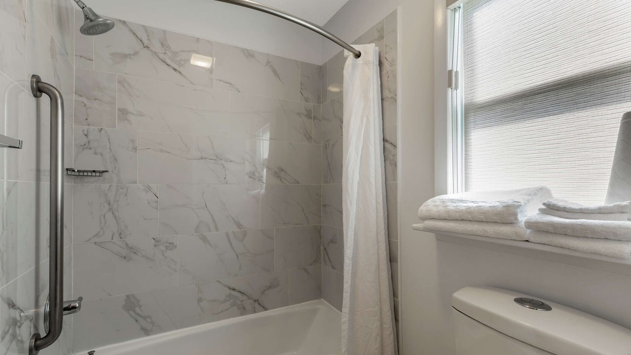 Photo of Bathroom in Lusk