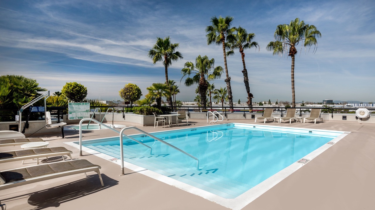 Photo of Outdoor in Harbor Gateway South