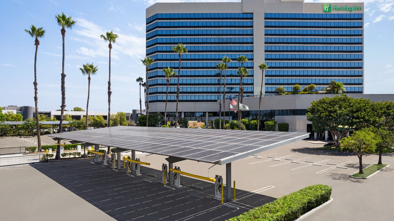 Photo of Outdoor in Harbor Gateway South