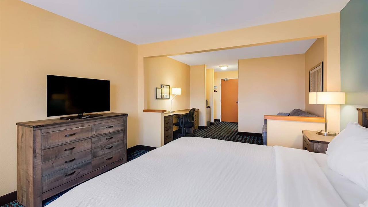Photo of Bedroom in Minot