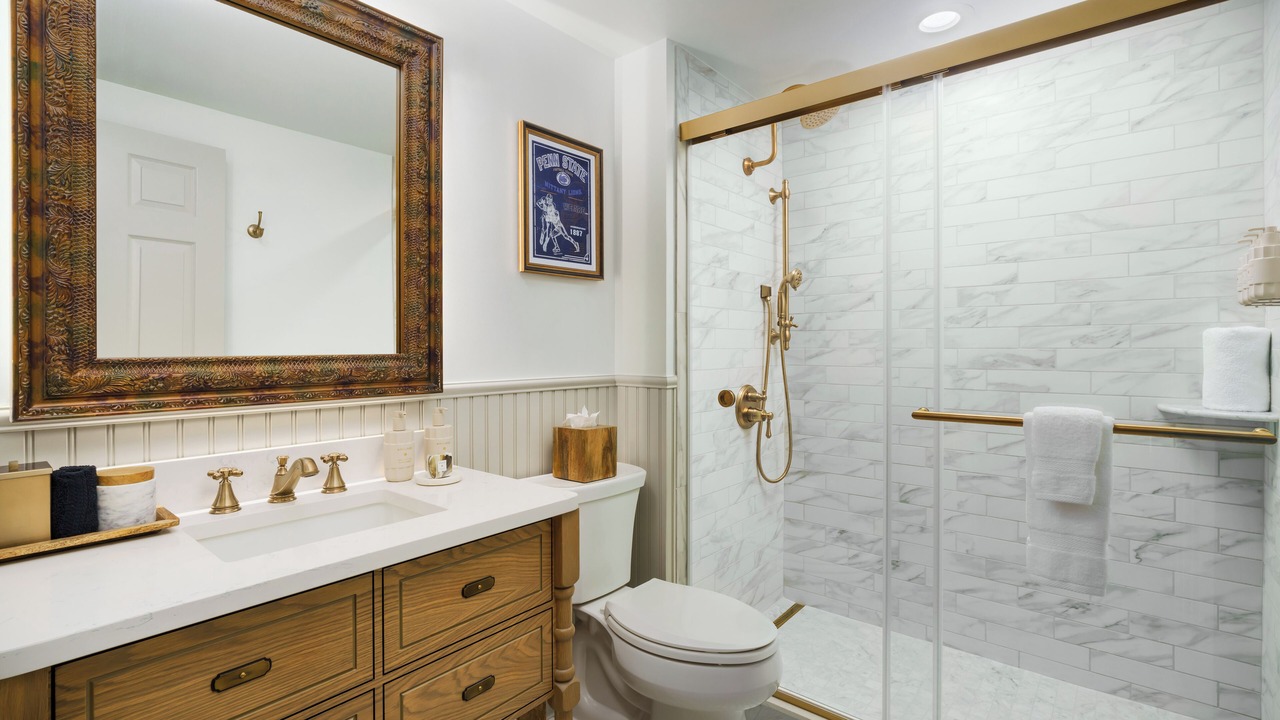 Photo of Bathroom in State College