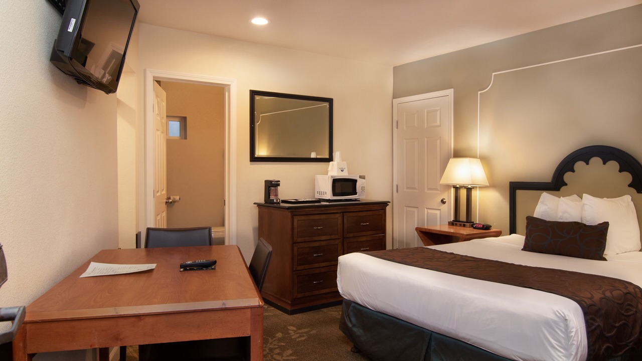 Photo of Bedroom in Northwest San Pedro