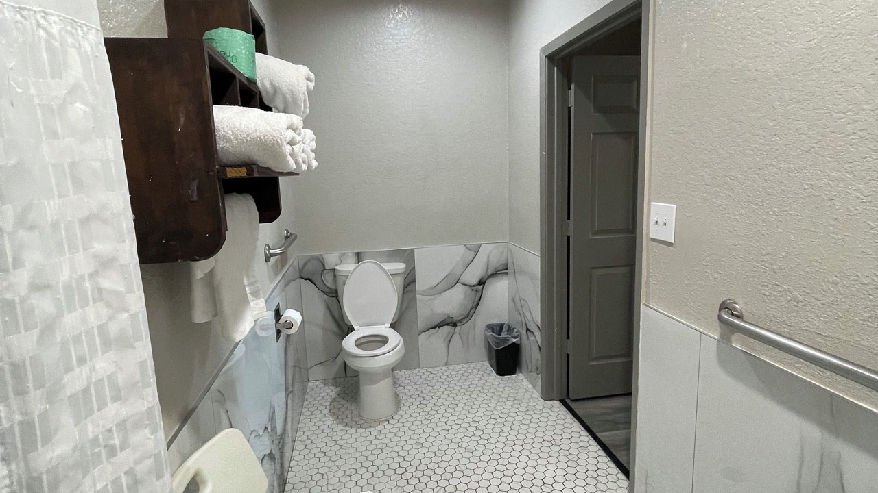 Photo of Bathroom in Dickinson