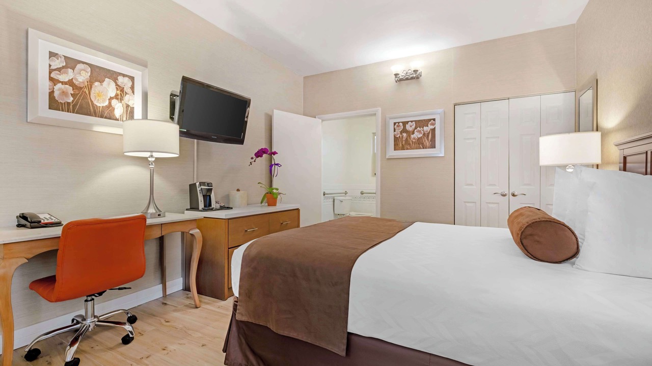 Photo of Bedroom in Cortez Hill