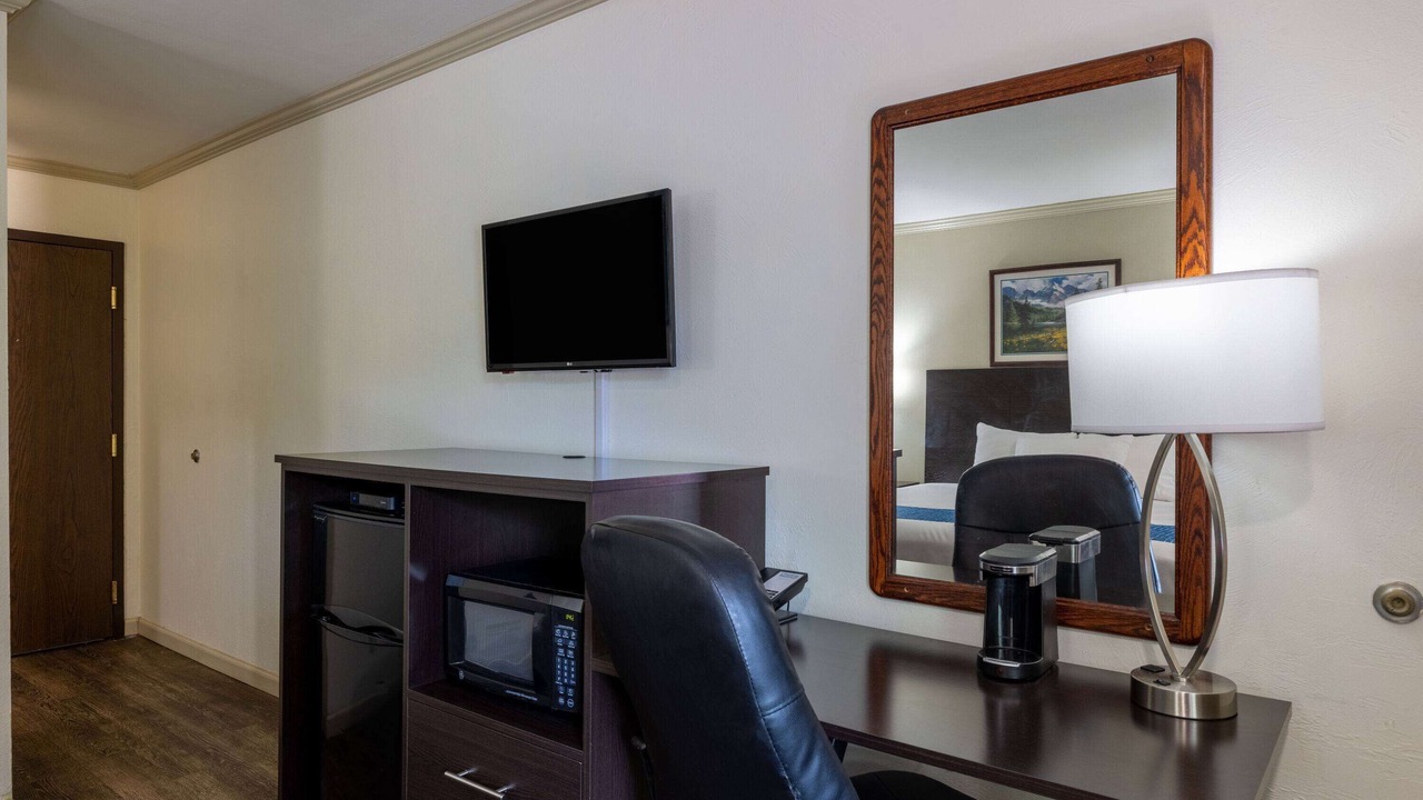 Photo of Bedroom in Livingston