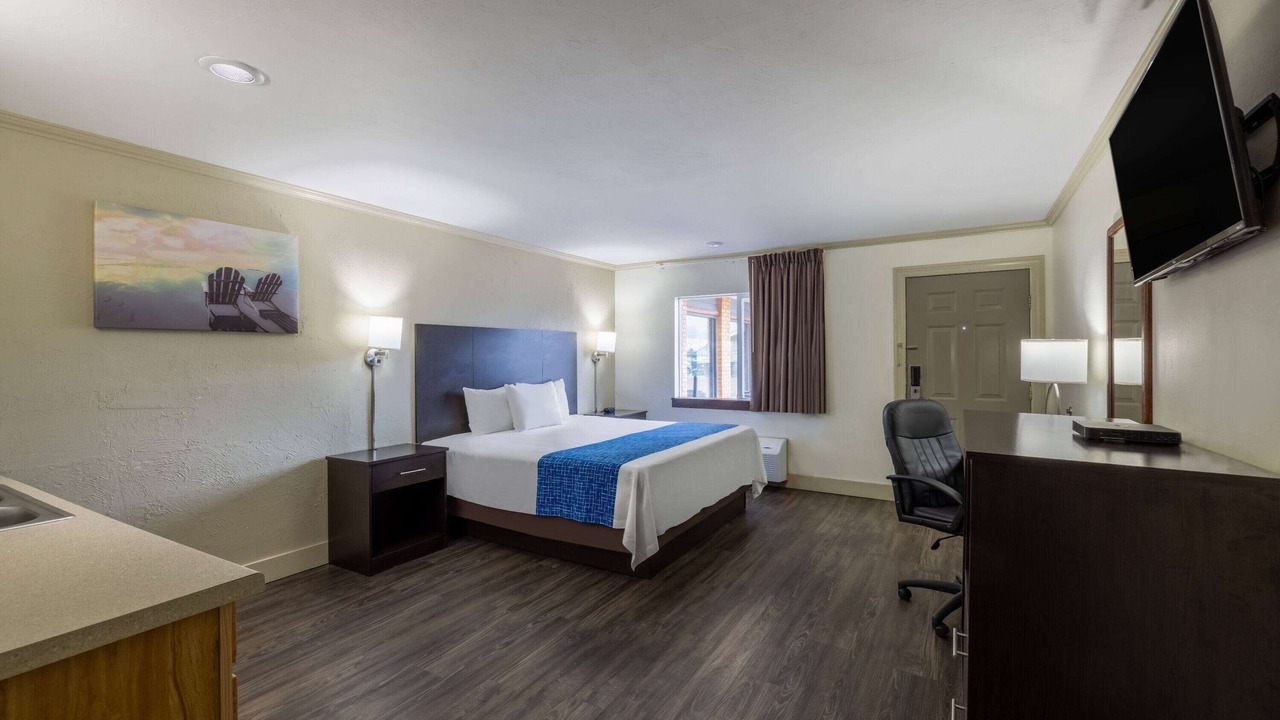 Photo of Bedroom in Livingston