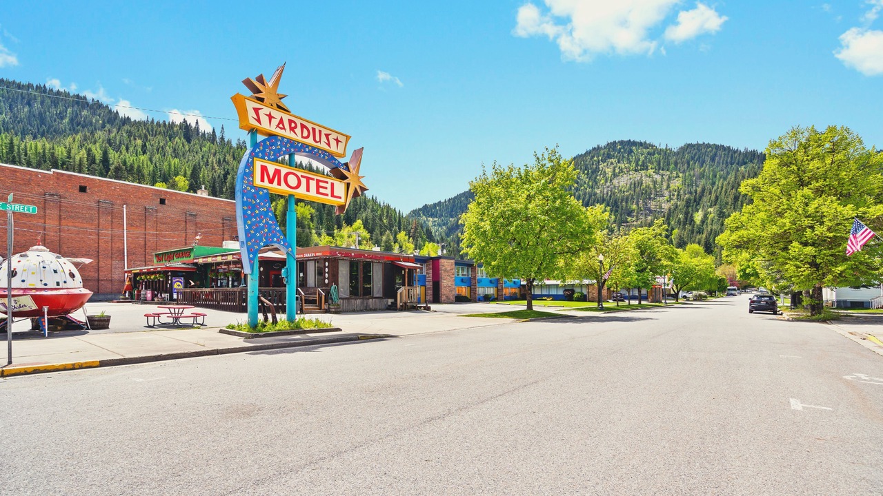 Photo of Others in Wallace