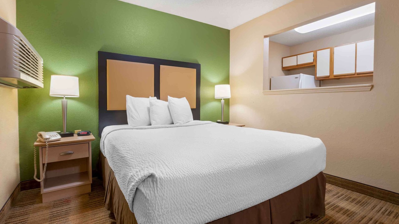 Photo of Bedroom in Warren