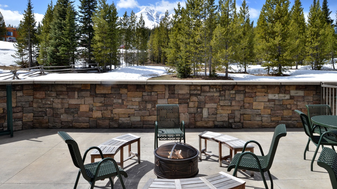 Photo of Patio Balcony in Big Sky