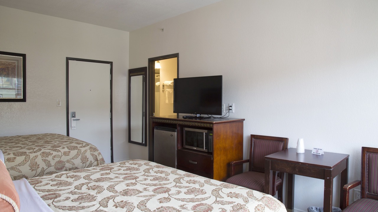 Photo of Bedroom in Little Italy