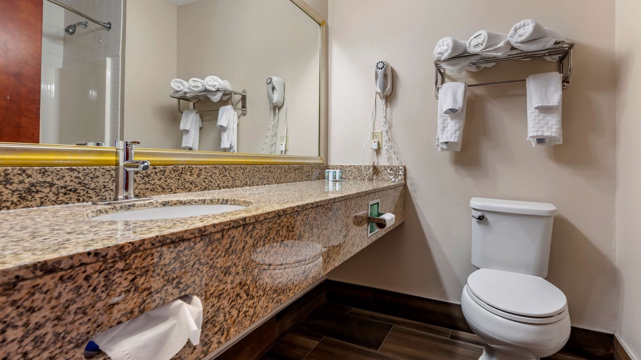 Photo of Bathroom in Lakeland