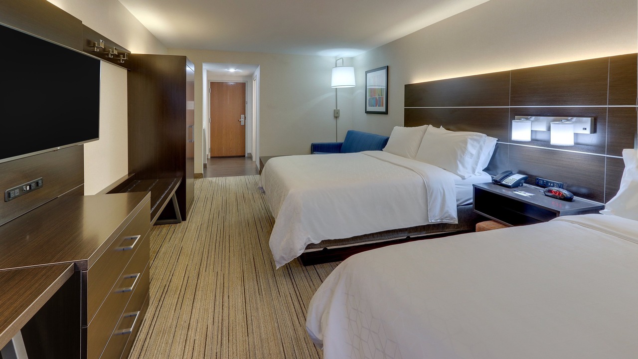 Photo of Bedroom in Troy