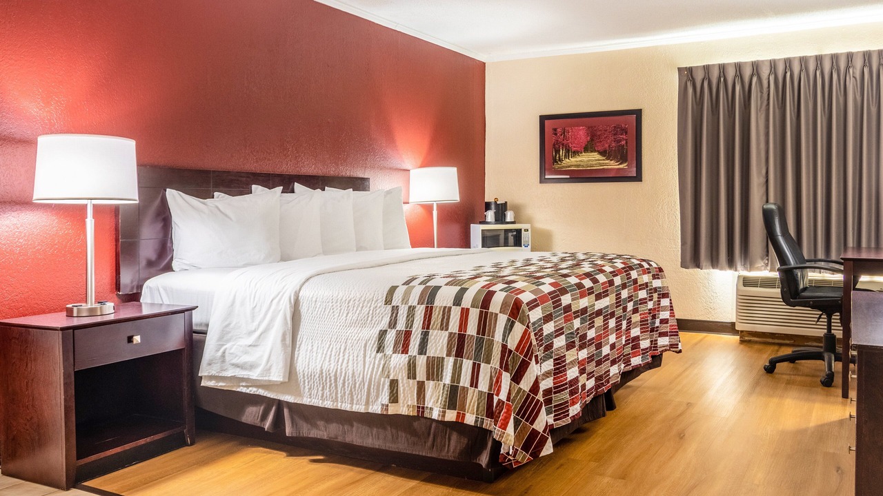 Photo of Bedroom in Austinburg