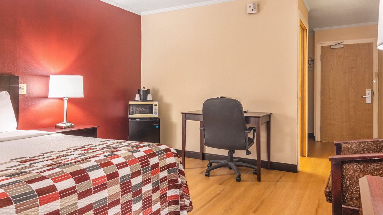 Photo of Bedroom in Austinburg