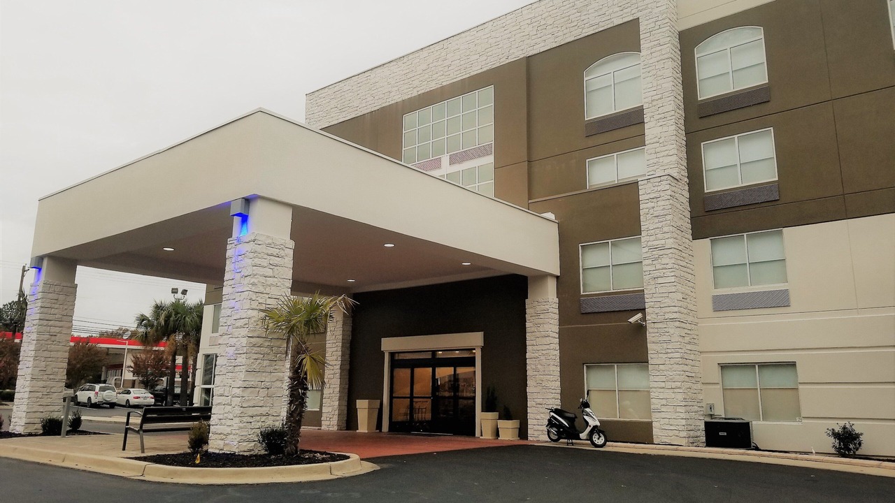 Photo of Outdoor in Dentsville