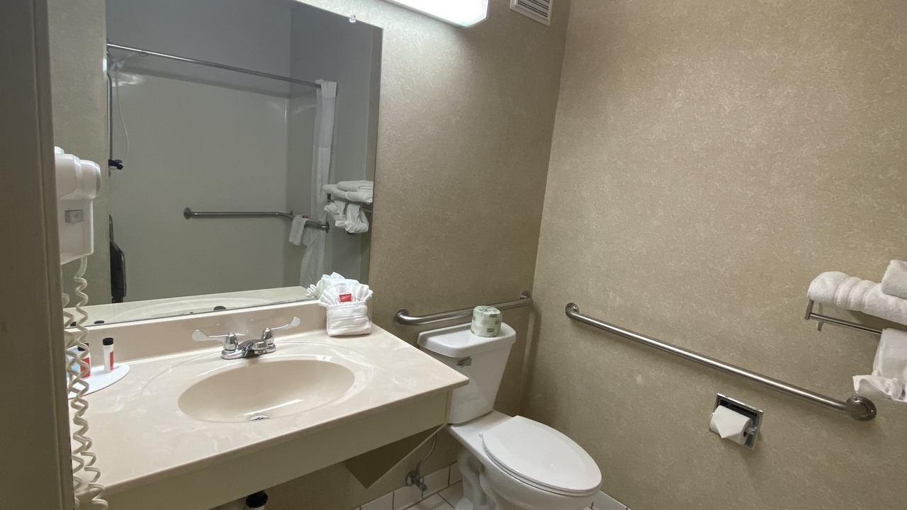 Photo of Bathroom in Evansville