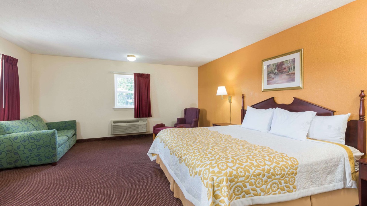 Photo of Bedroom in Amherst