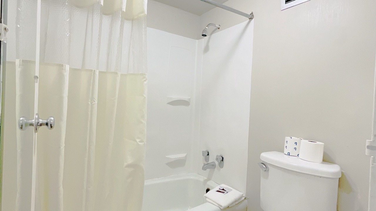 Photo of Bathroom in El Rio Acres