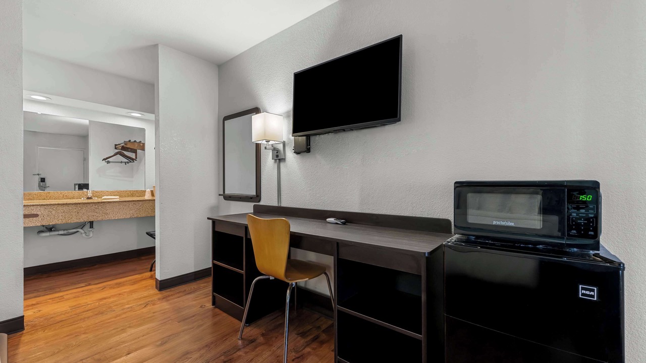 Photo of Bedroom in Hamilton