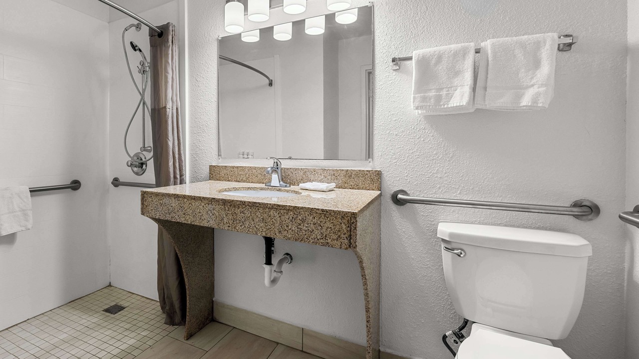 Photo of Bathroom in Hamilton