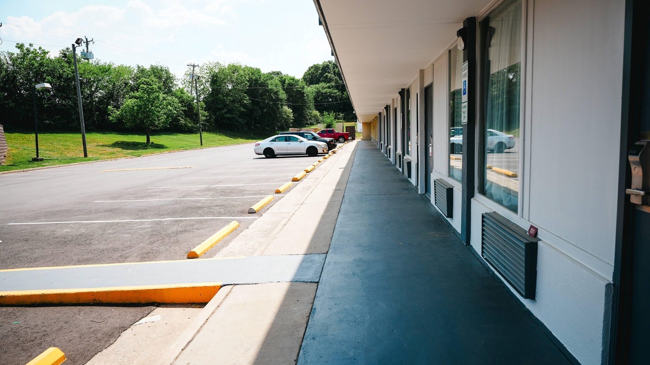Photo of Others in Monroe