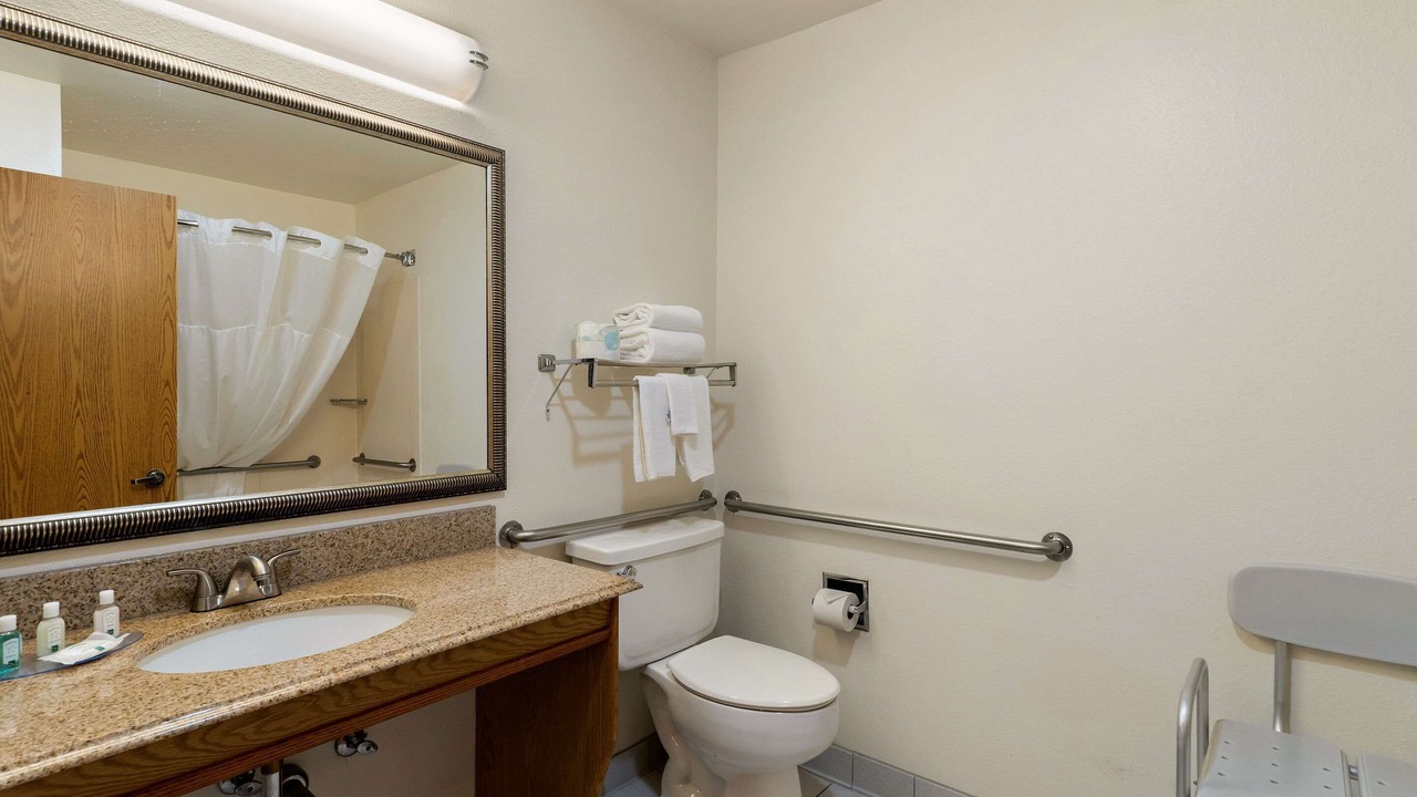 Photo of Bedroom in Cheyenne
