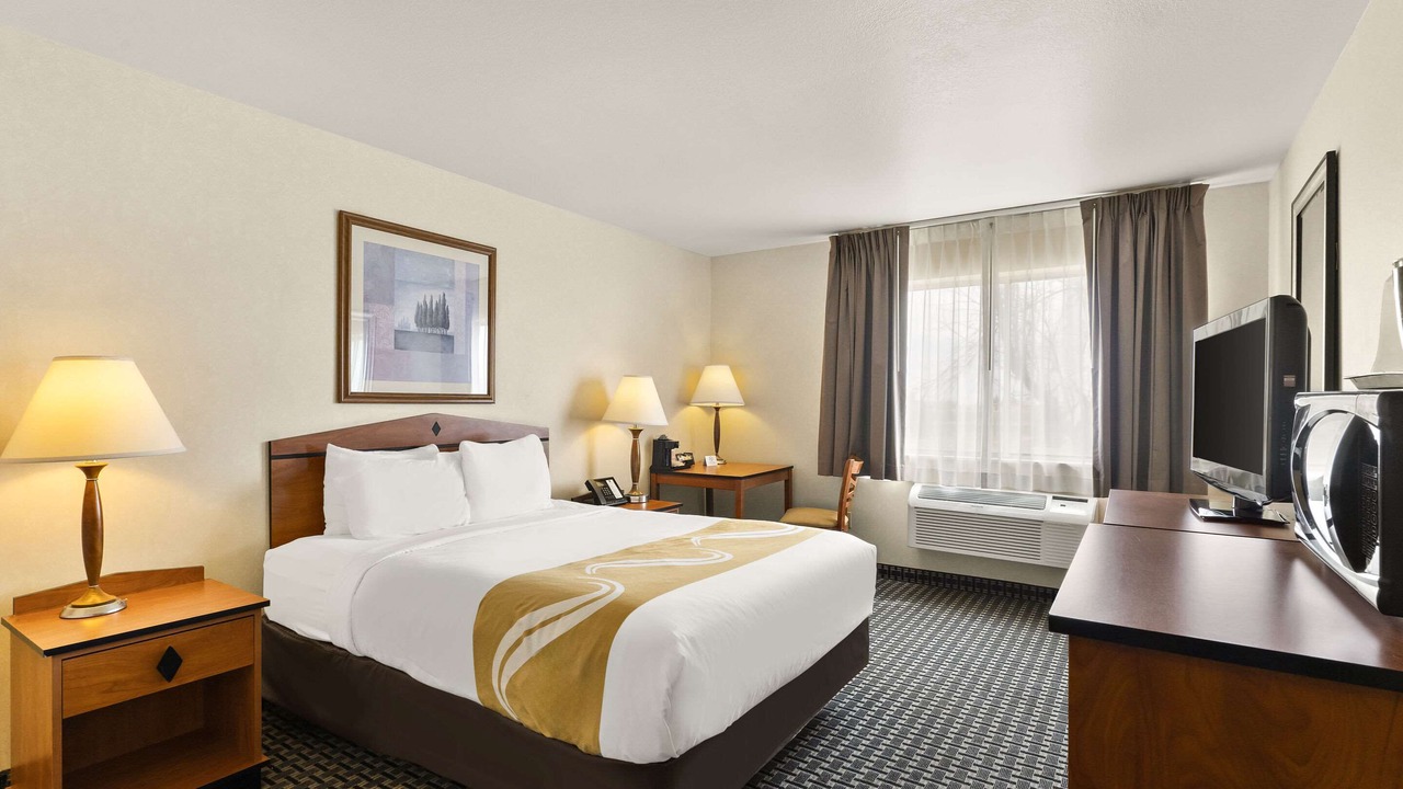 Photo of Bedroom in Cheyenne