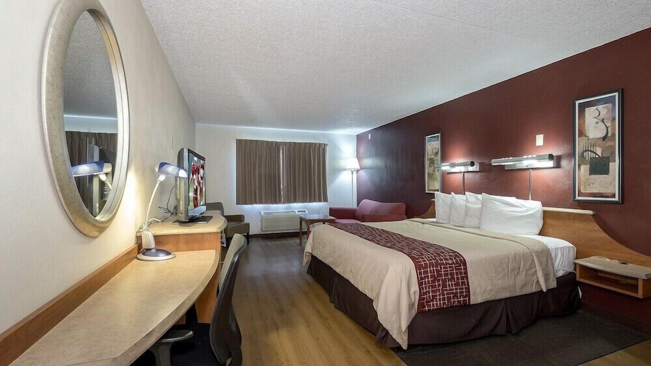 Photo of Bedroom in Elyria