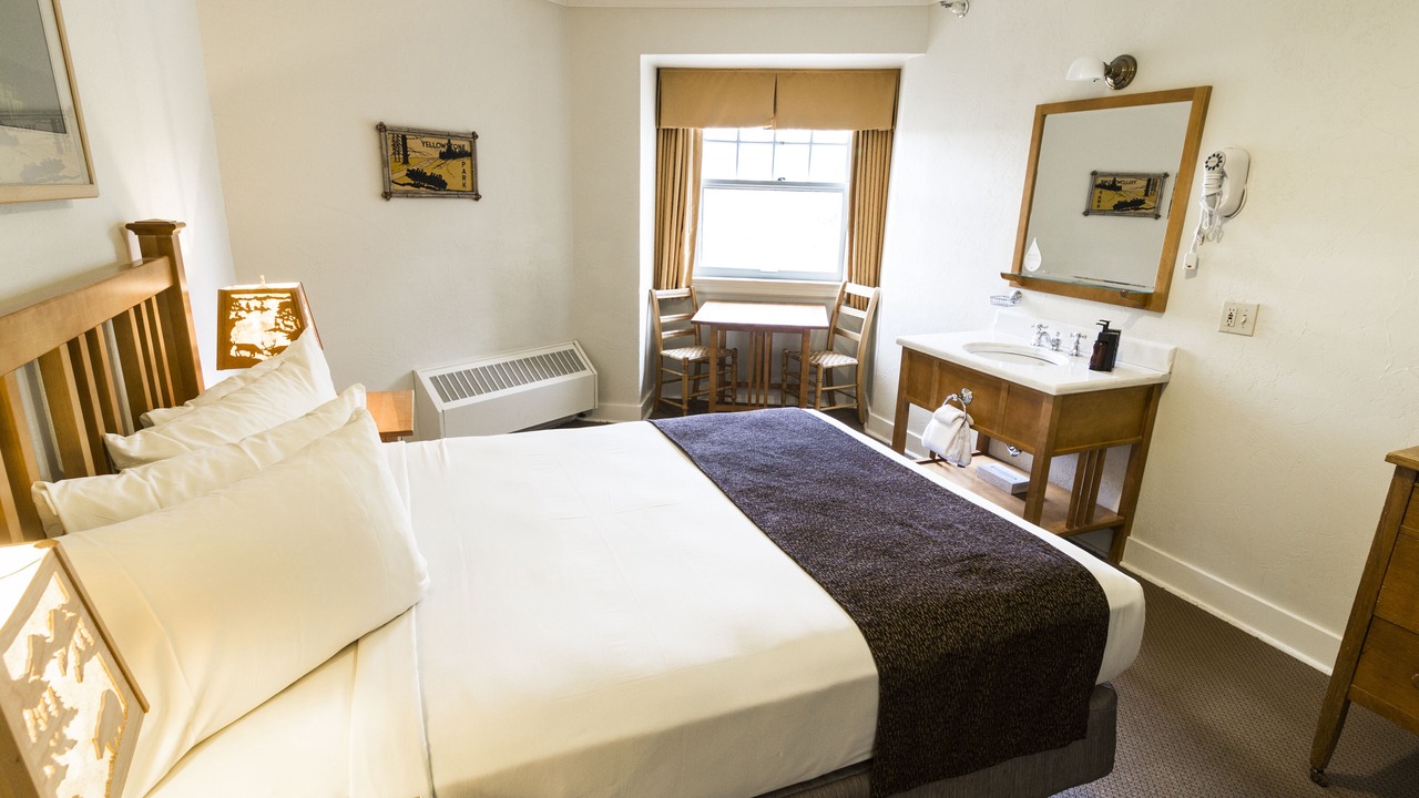 Photo of Bedroom in Yellowstone National Park