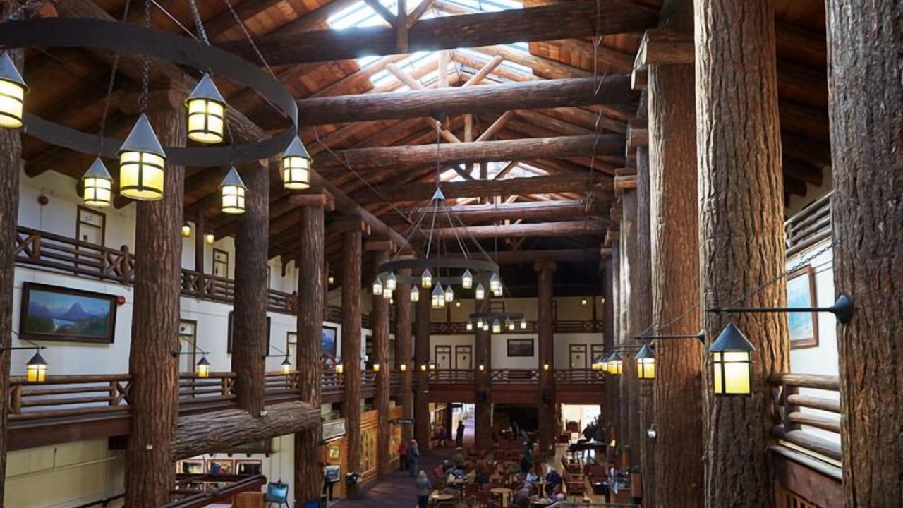Photo of Livingroom in East Glacier Park Village