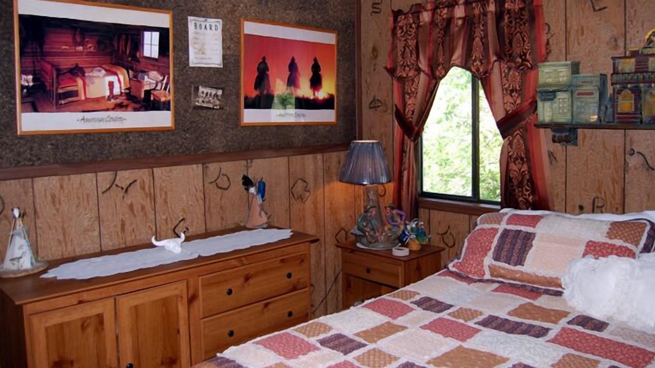 Photo of Bedroom in Kalispell